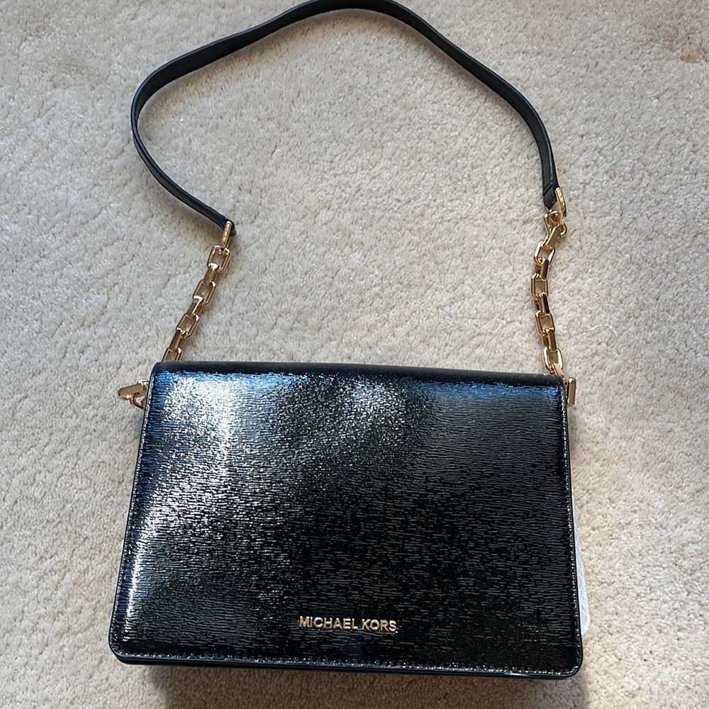 BRAND NEW! Michael Kors Patient leather bag. Smoke free home